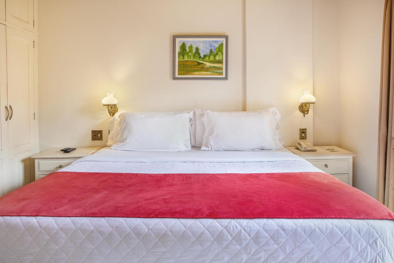 Hotel Estoril 4*