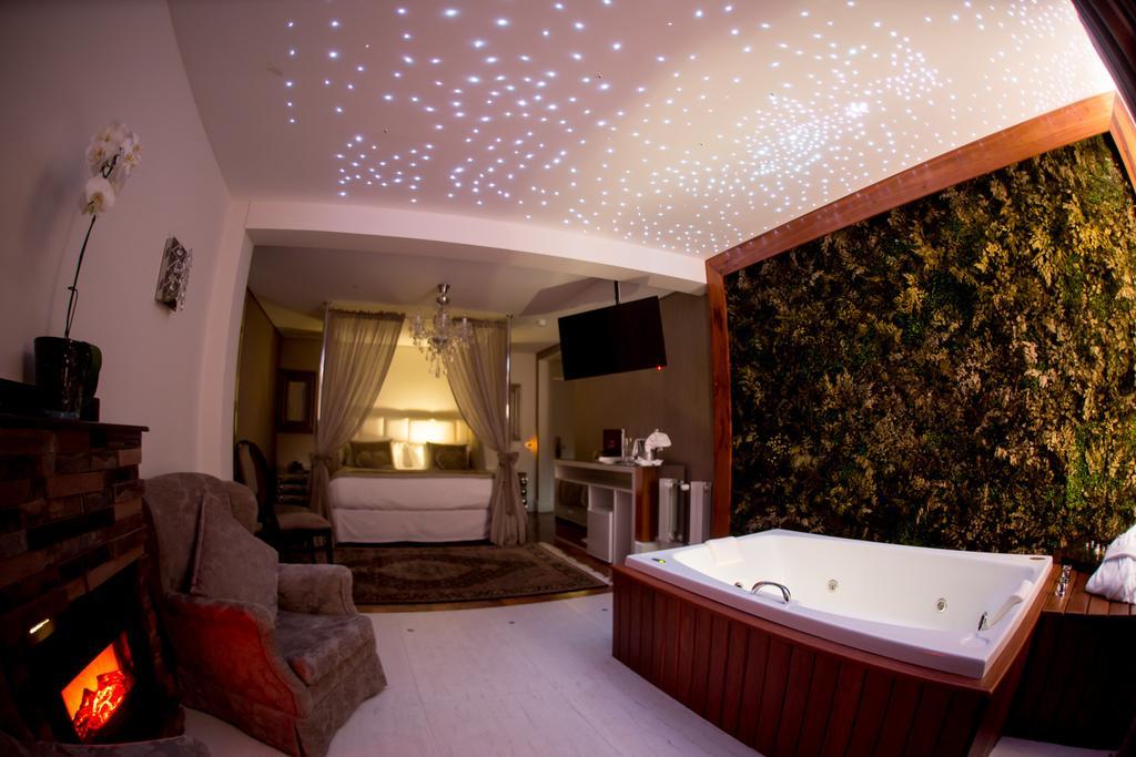 Estoril Hotel 4*